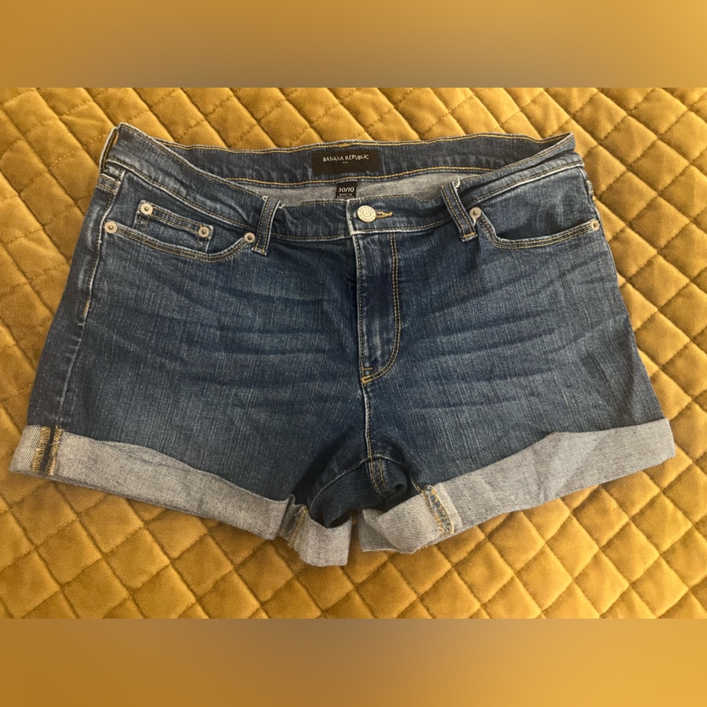 Banana Republic Jean Shorts Size 30/10